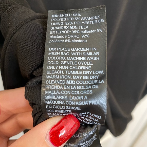 WHBM Long Sleeve Ruched Chain Matte Jersey Top - Picture 6 of 8